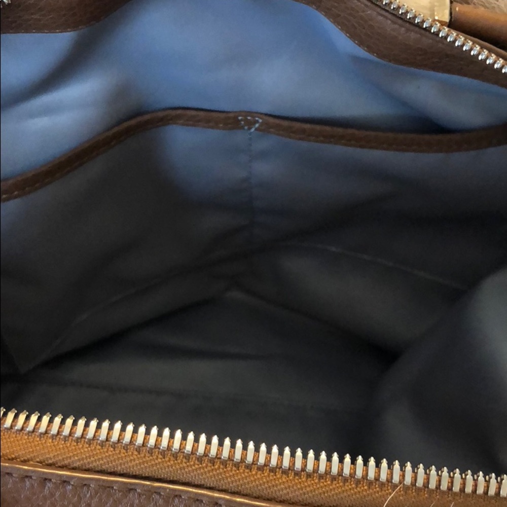 Micheal Kors Satchel - Picture 6 of 7